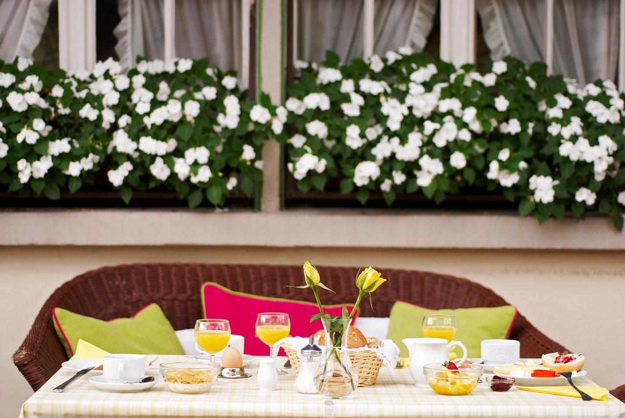 Hotel & Restaurant Sonne Kirchzarten Eksteriør bilde